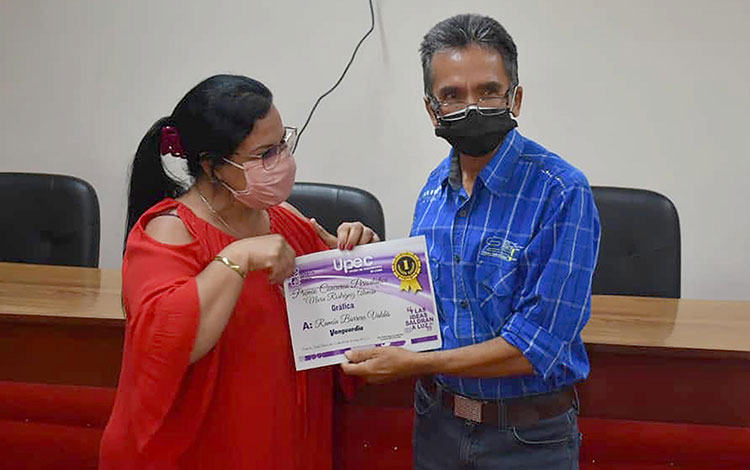 Ramón Barreras Valdés, premio en periodismo gráfico.