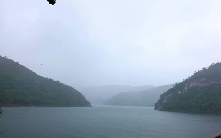 Embalse Hanabanilla, en Manicaragua, Cuba.