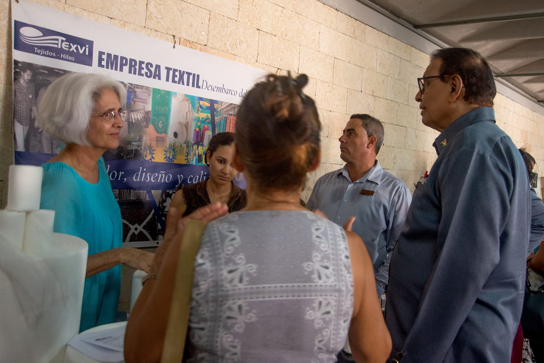 Visita del embajador de la República Cooperativa de Guyana en Cuba 