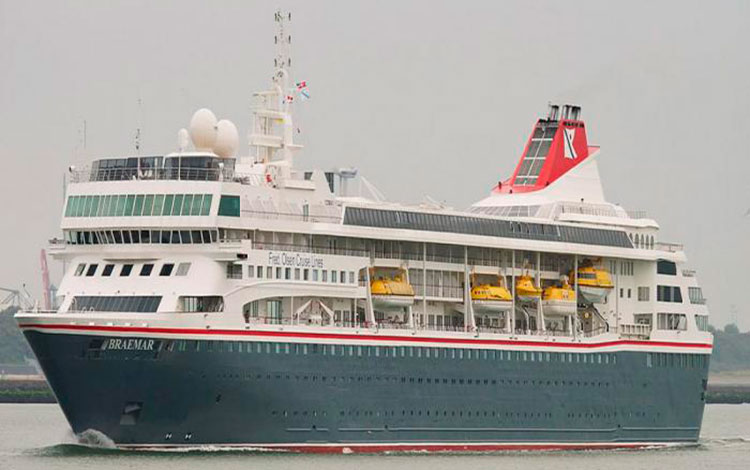 Crucero británico Ms Braemar.