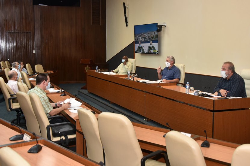 Reunión de análisis de la COVID-19 en Cuba, encabezada por el presidente, Miguel Díaz-Canel.
