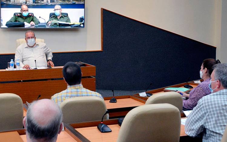 Reunión de análisis de la COVID-19 en Cuba, encabezada por el primer ministro, Manuel Marrero Cruz.
