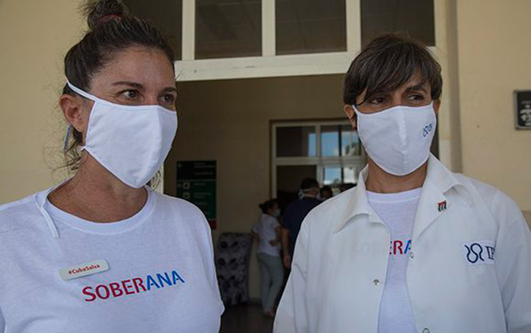 Inician aplicación del candidato vacunal cubano Soberana. Foto: Ismael Francisco/ Cubadebate.