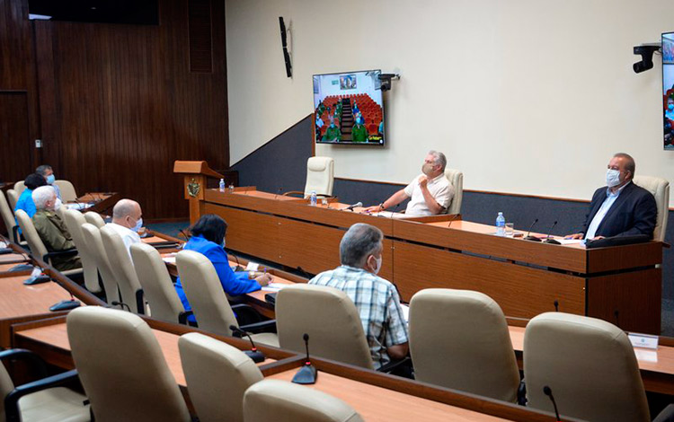 Reunión de análisis de la COVID-19 en Cuba, encabezada por el presidente, Miguel Díaz-Canel, el 24 de septiembre de 2020.