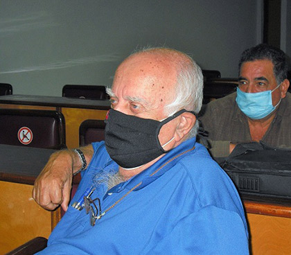 Doctor Armando Caballero López. Doctor Armando Caballero López.