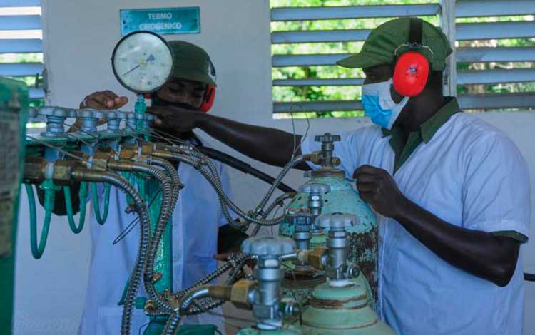 Producción de oxígeno en Cuba. Producción de oxígeno en Cuba.
