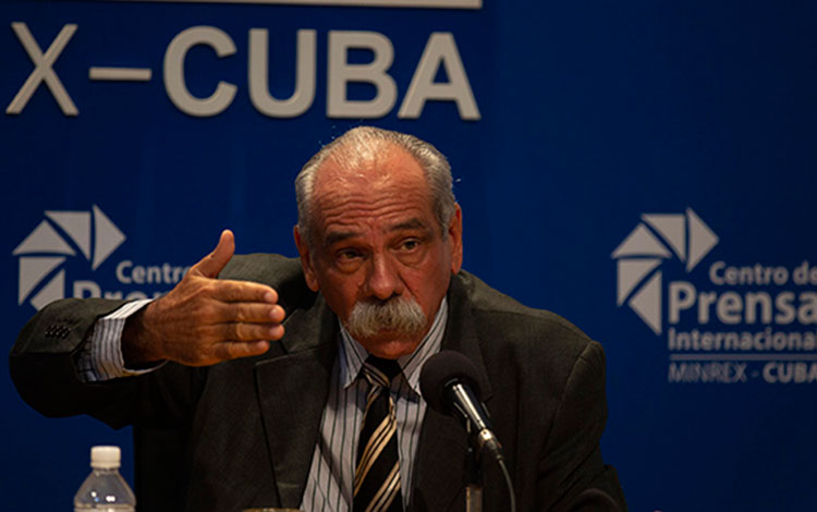 Doctor en Ciencias Jorge González Pérez, presidente de la Sociedad cubana de Medicina Legal.