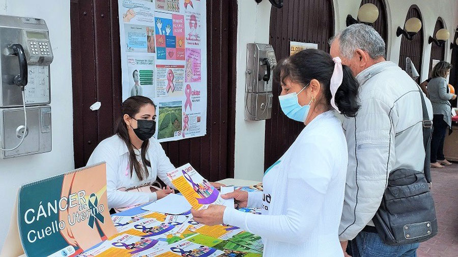 Mesa de educación para la salud.