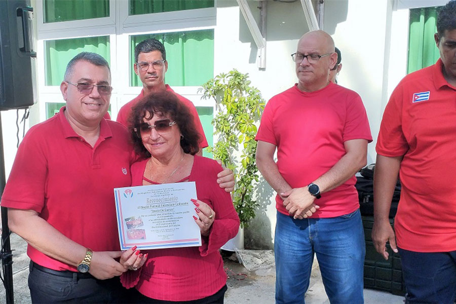 Reconocimiento al Cardiocentro de Villa Clara.