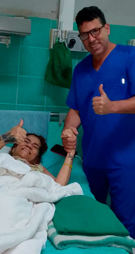Al hospital villaclareño arriban pacientes de varias provincias del país.
