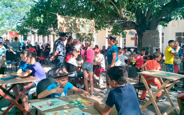 En el parque central del municipio, los ranchueleros disfrutaron de una fiesta dedicada a los más pequeños de casa.