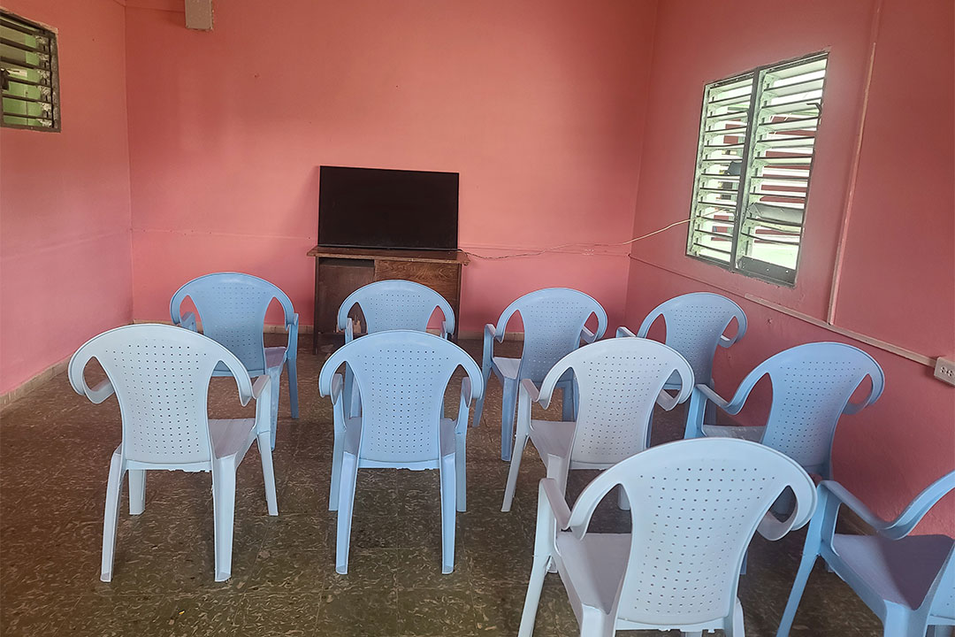 Local para ver la televisión en el centro para personas con conducta deambulante.elevisión