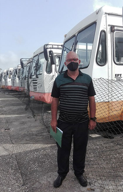 Adalberto Hernández, director de í“mnibus Hernández en Villa Clara. 