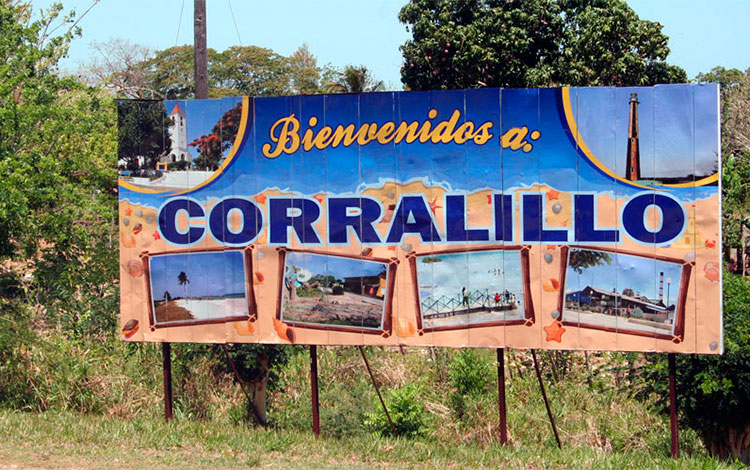 Cartel de instalaciones de Campismo en Corralillo, Villa Clara.