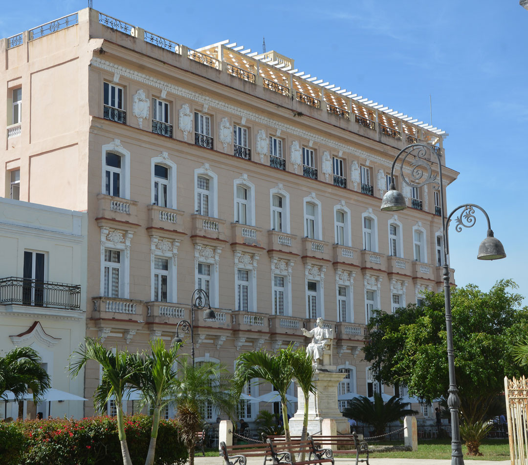 Hotel E-Sagua-Palacio Arena 